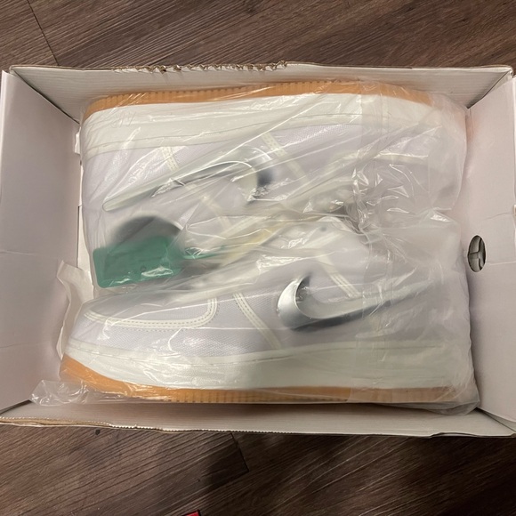 Travis Scott x Air Jordan 1 Low OG “Sail”